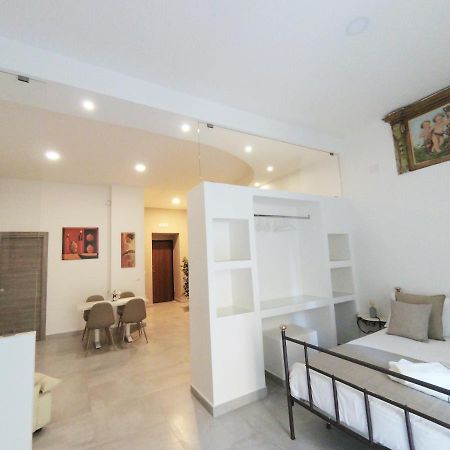 Questo Rinascimento Casa Brigitte Neapel Exteriör bild