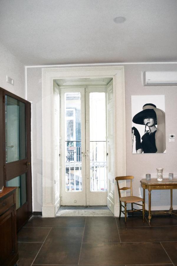 Questo Rinascimento Casa Brigitte Neapel Exteriör bild